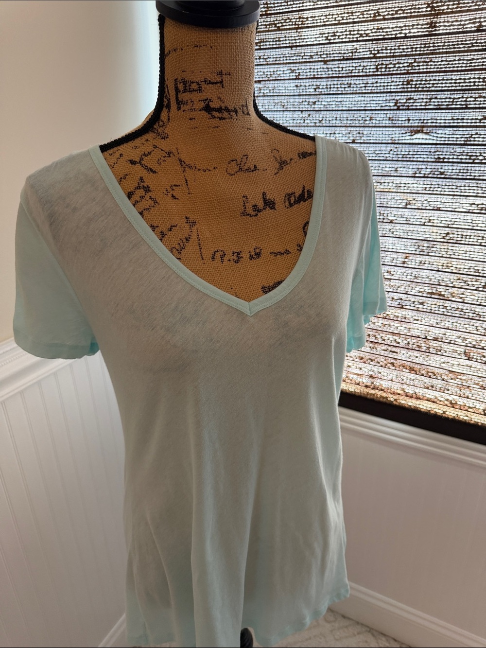 Women’s Gap Top